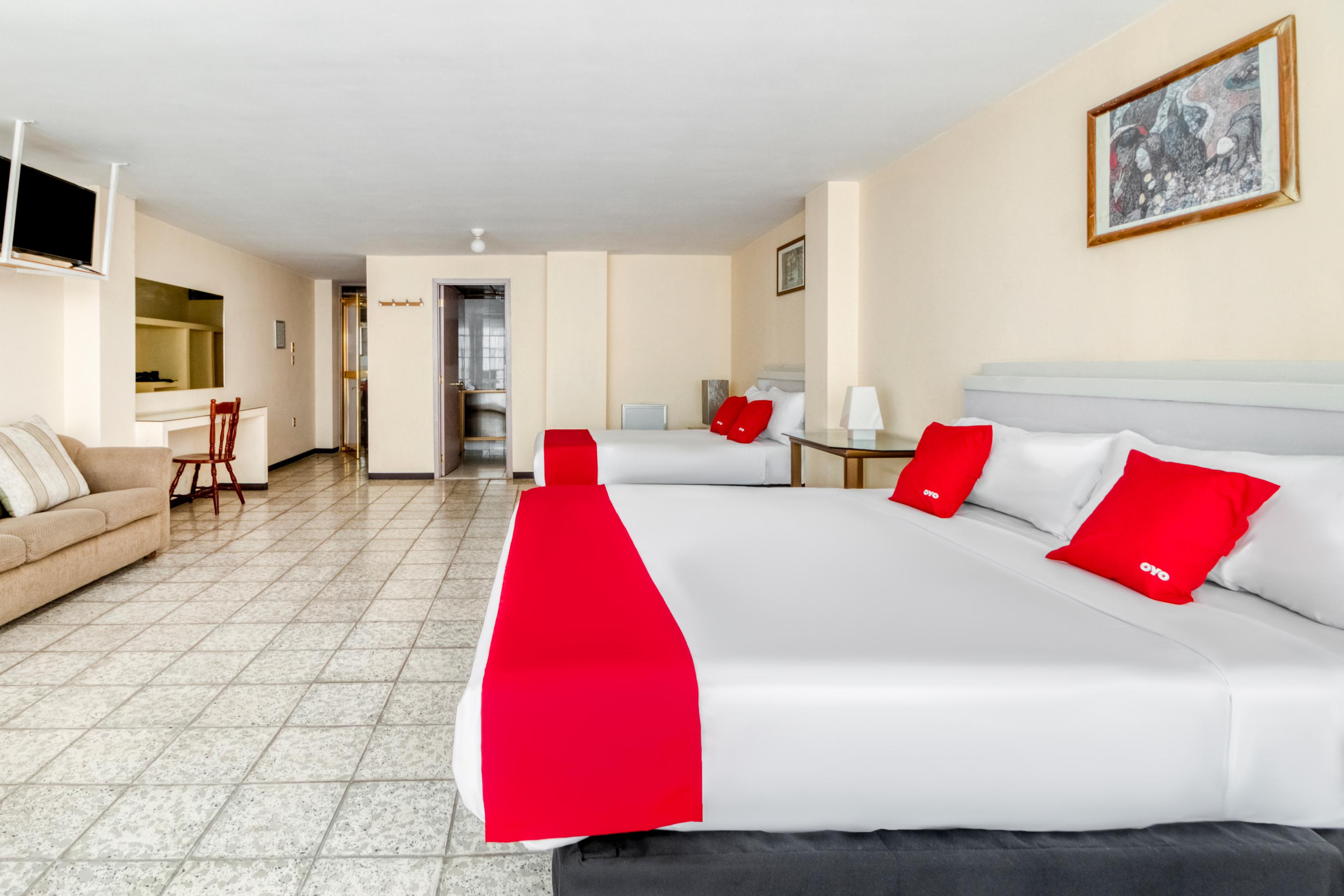 Oyo Hotel Del Llanito, Aguascalientes Bagian luar foto